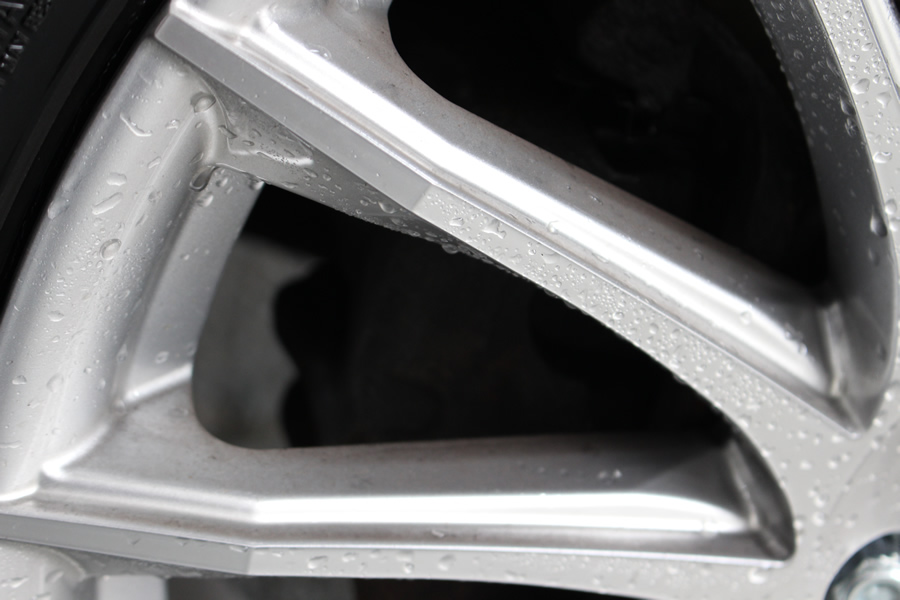 Alloy wheels